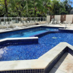 Apartamento com 2 dormitórios à venda, 65 m² por R$ 424.000,00 - Vila Júlia - Guarujá/SP