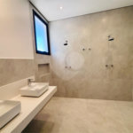 Casa à venda com 4 quartos, sendo 3 suítes, no condomínio Residencial Chácara Ondina, Sorocaba - SP