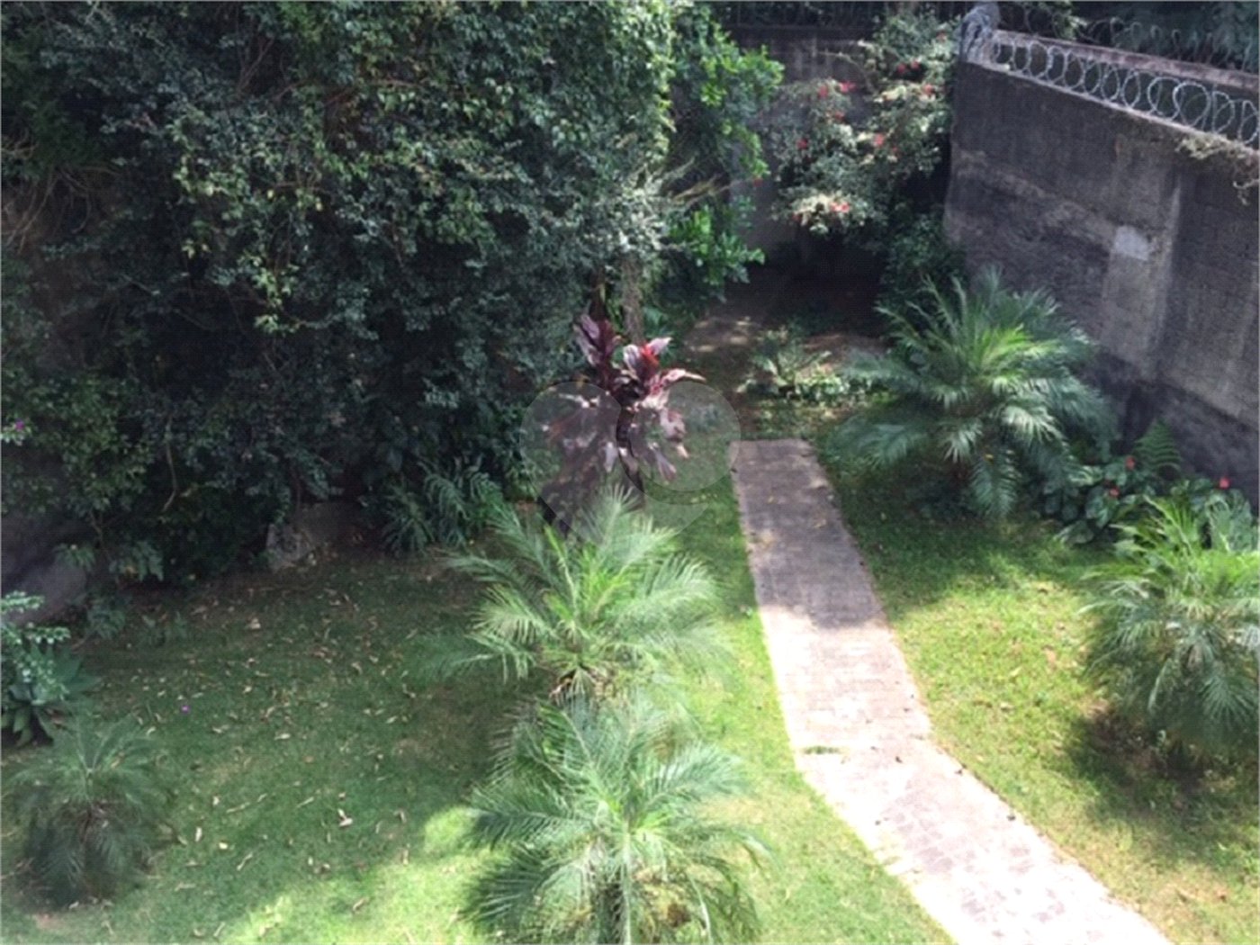 Sobrado à venda com 5 quartos, sendo 2 suítes,  em Tremembé, São Paulo, SP