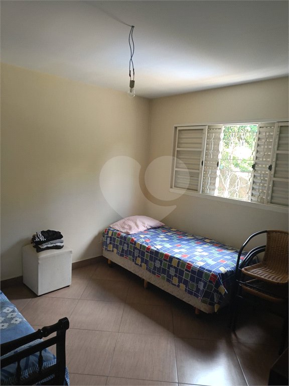 Casa à venda com 4 quartos, sendo 2 suítes, no condomínio Residencial Parque Cerros Verdes, Mairiporã - SP