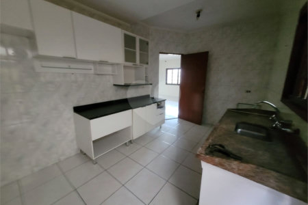 Casa de Vila para alugar com 6 quartos, sendo 4 suítes, em Tucuruvi, São Paulo, SP