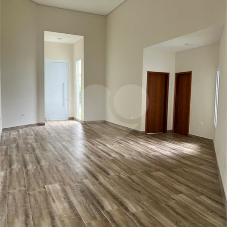Casa à venda com 3 suítes no condomínio Palmeiras Imperiais, Salto - SP