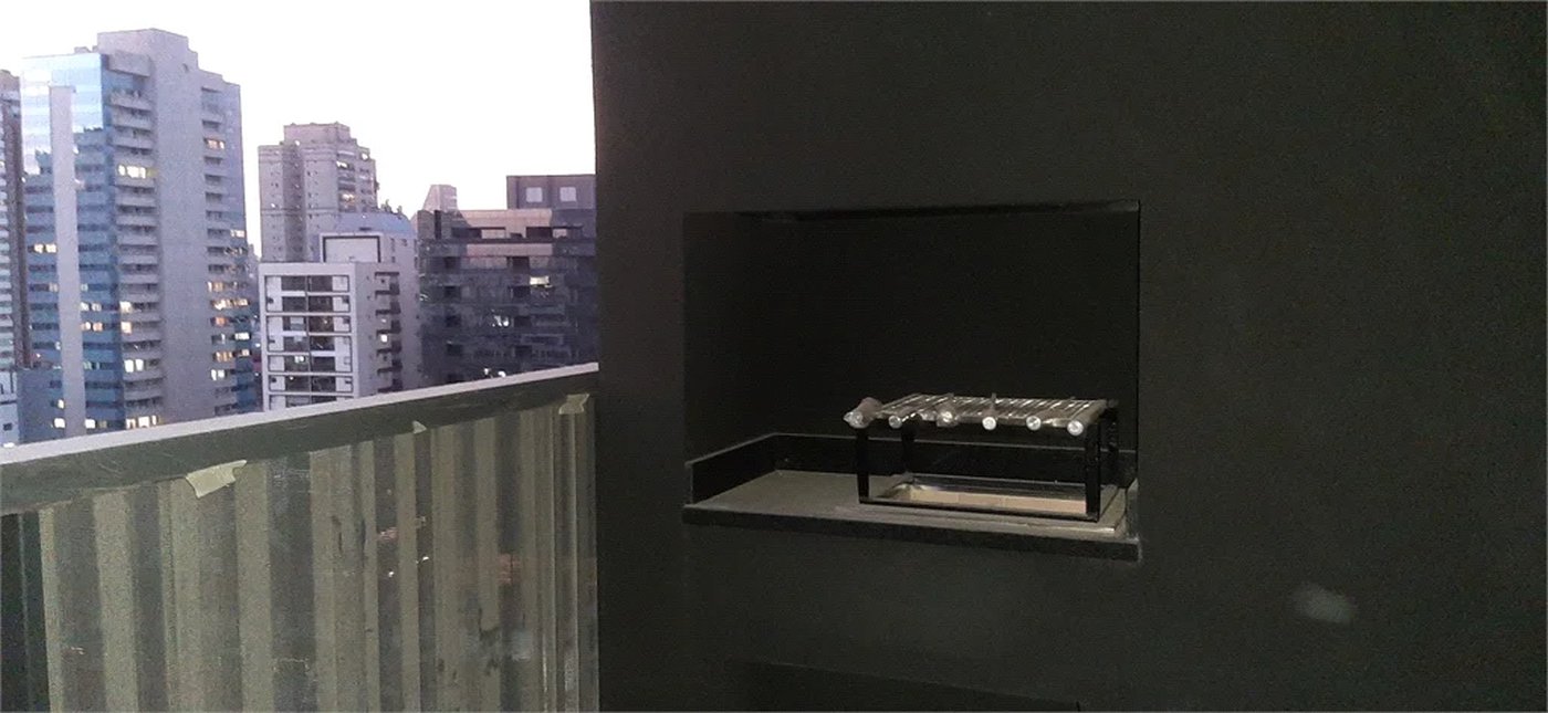 Apartamento para alugar com 3 suítes em Jardim das Acácias, São Paulo, SP