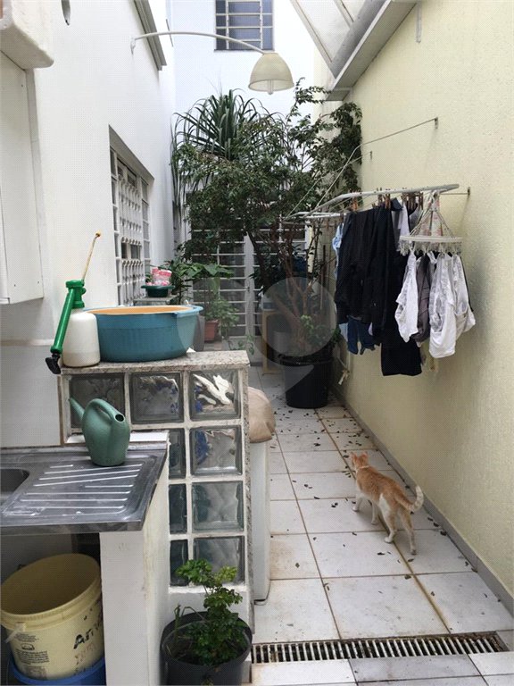Sobrado à venda com 4 quartos, sendo 3 suítes,  em Tremembé, São Paulo, SP