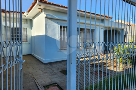 Casa à venda com 4 quartos, sendo 1 suíte, no Centro, Araraquara, SP