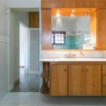 Casa com 3 dormitórios sendo 3 suítes com 03 vagas de garagem.