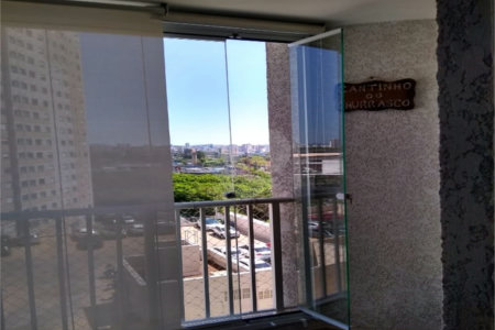 Apto com varanda gourmet no Belém Brás