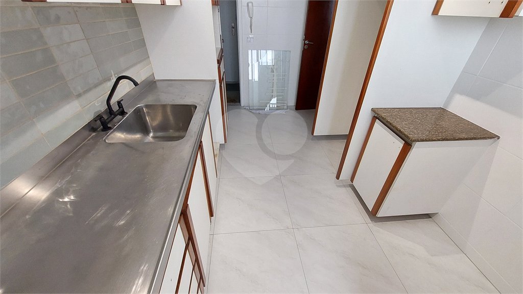 Cobertura à venda com 4 quartos, sendo 1 suíte, em Tijuca, Rio de Janeiro, RJ