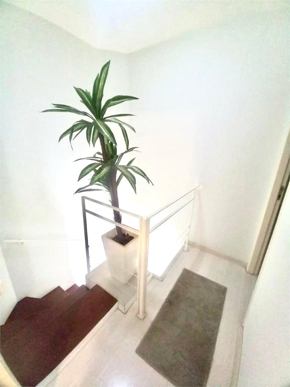 Apartamento duplex mobiliado para alugar em Moema de 74 metros quadrados 2 suítes 2 vagas lazer comp