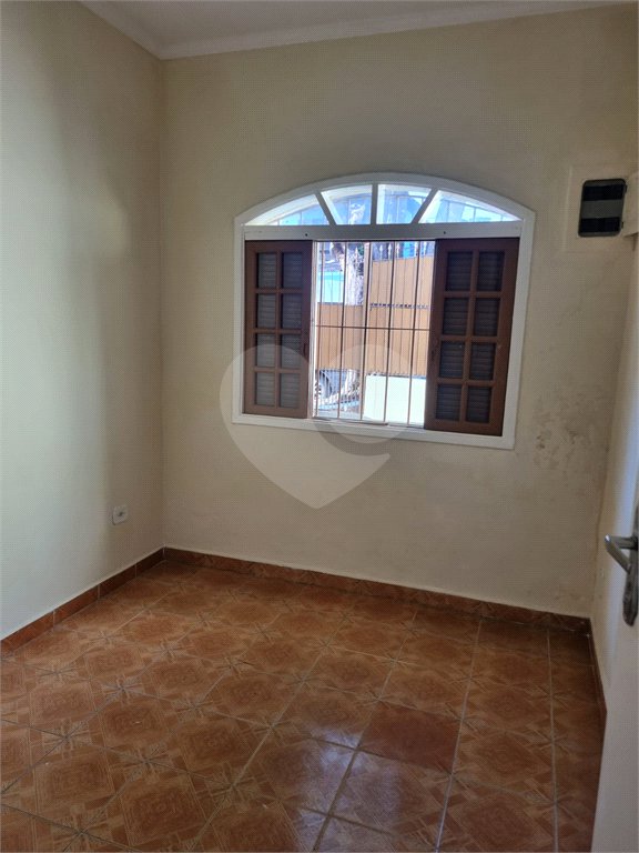 Casa à venda com 3 quartos em Jardim São Jorge (raposo Tavares), São Paulo, SP