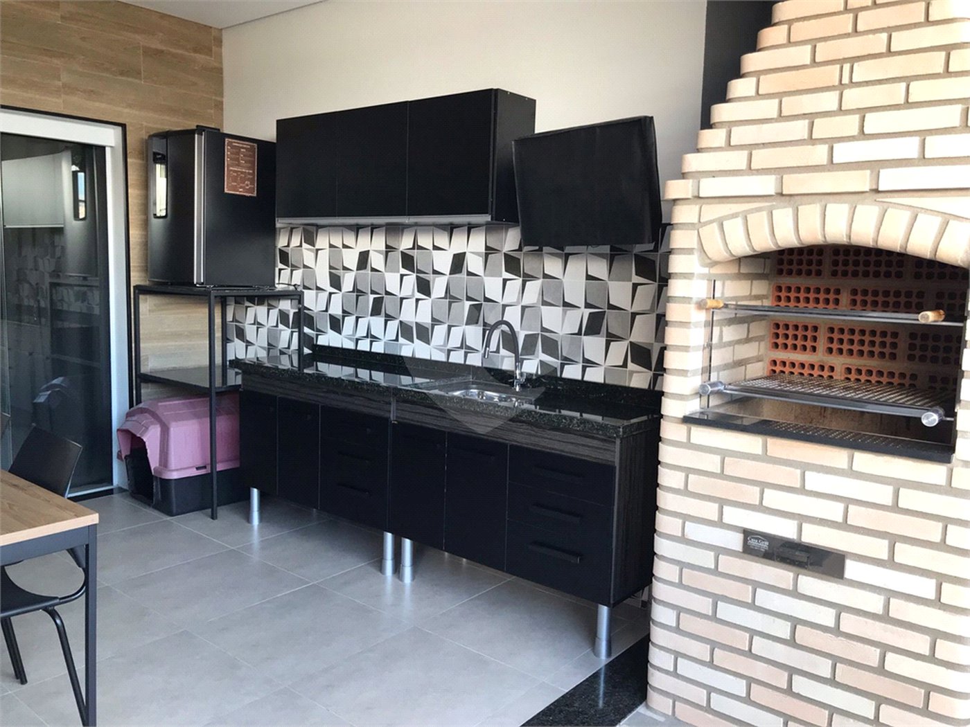Casa à venda com 3 suítes no condomínio Horto Florestal II, Sorocaba - SP
