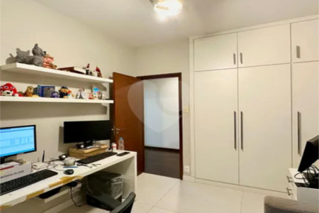 Casa de Vila à venda com 4 quartos, sendo 2 suítes,  em Botafogo, Rio de Janeiro, RJ