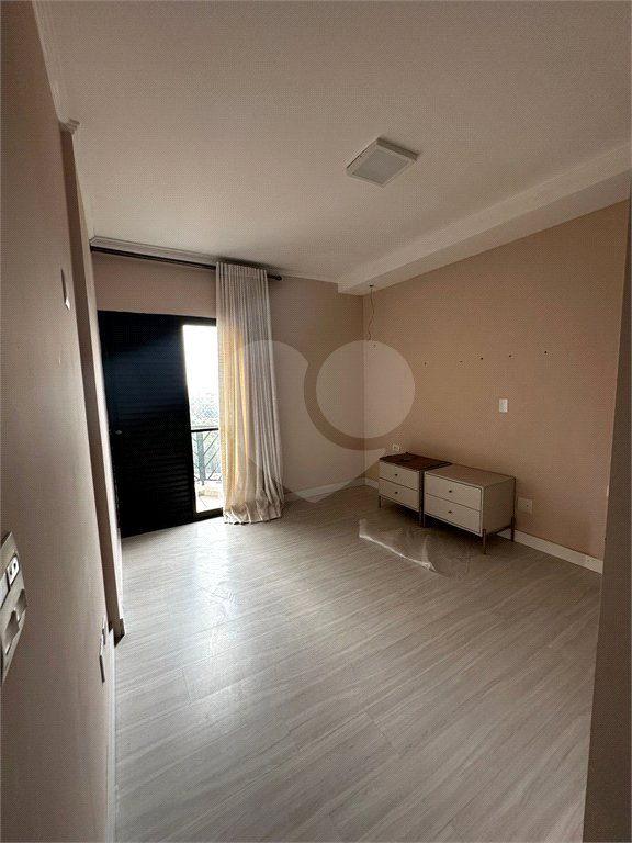 Apartamento à venda com 4 quartos, sendo 1 suíte, em Anchieta, São Bernardo do Campo, SP