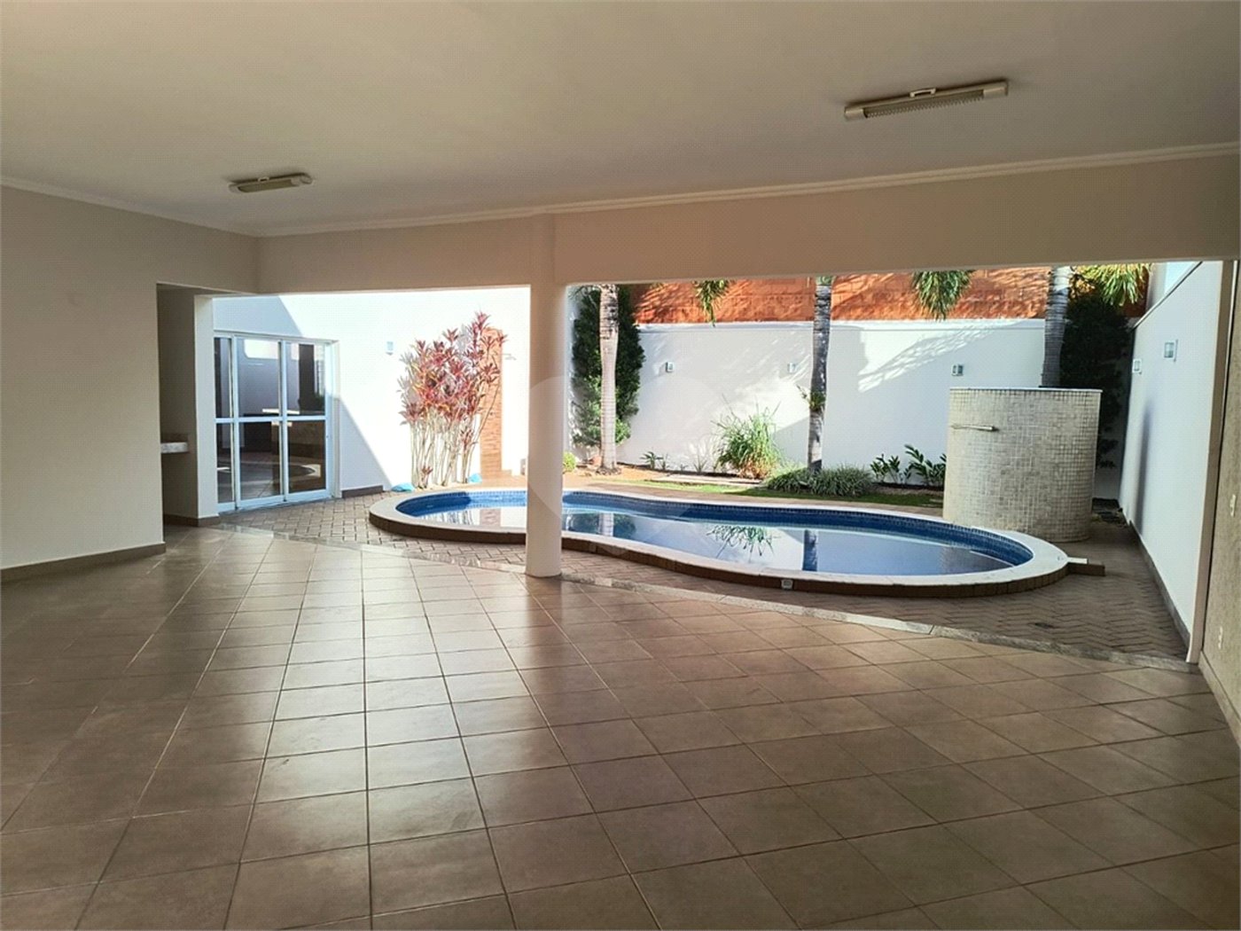 Casa à venda ou para alugar com 3 quartos, sendo 1 suíte, no condomínio Vista Verde, Indaiatuba - SP