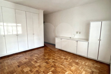 Apartamento à venda com 3 quartos, sendo 1 suíte, em Perdizes, São Paulo, SP