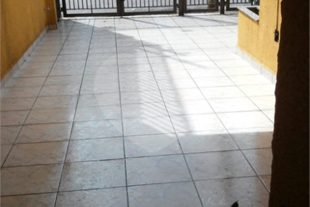Sobrado à venda com 4 suítes em Vila Carrão, São Paulo, SP