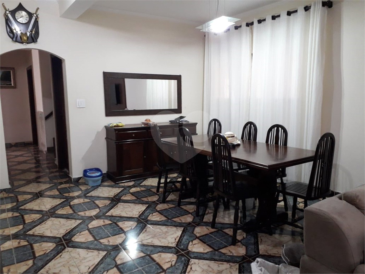 Sobrado à venda com 4 quartos em Tremembé, São Paulo, SP