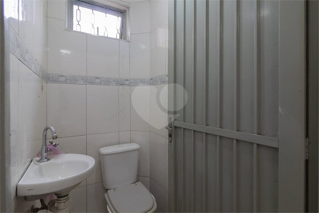 Sobrado à venda com 3 quartos, sendo 1 suíte, em Tremembé, São Paulo, SP