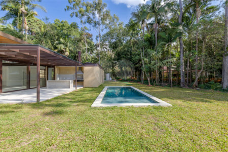 Casa à venda com 5 suítes no condomínio Chácara Flora, São Paulo - SP