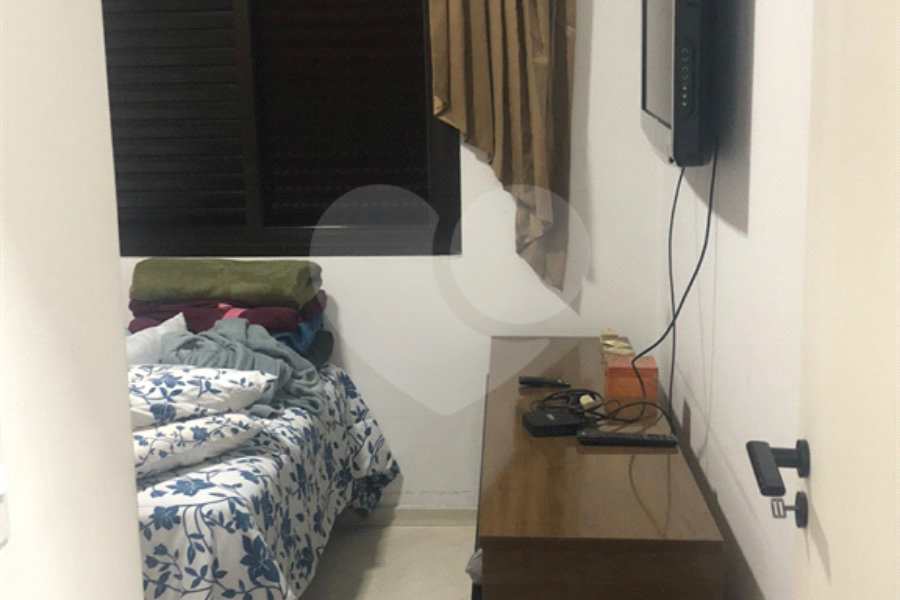 Apartamento à venda com 3 quartos, sendo 1 suíte, em Saúde, São Paulo, SP