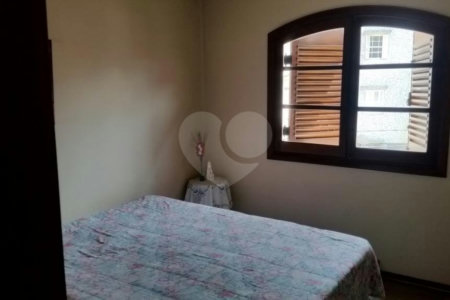 Sobrado à venda com 3 quartos, sendo 1 suíte, em Jardim São Paulo(zona Norte), São Paulo, SP