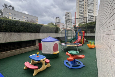 Apartamento à venda com 4 quartos, sendo 2 suítes, em Vila Regente Feijó, São Paulo, SP