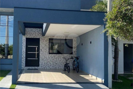 Casa à venda com 3 quartos, sendo 1 suíte, no condomínio Vila Rica, Indaiatuba - SP