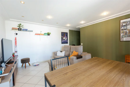 Apartamento à venda com 2 quartos, sendo 1 suíte,  em Vila Hamburguesa, São Paulo, SP