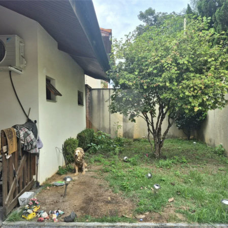 Casa a venda com piscina