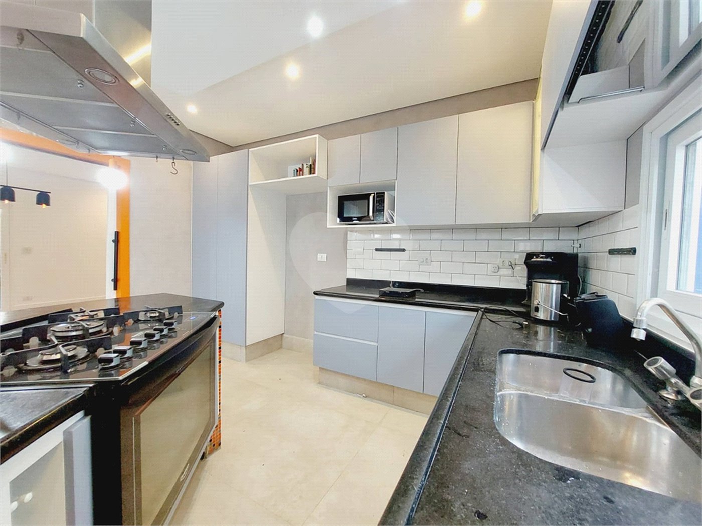 Casa à venda com 3 suítes em Lapa, São Paulo, SP
