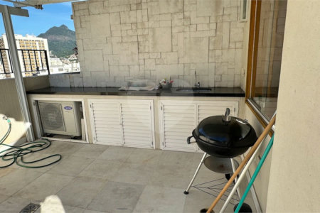 Cobertura à venda com 4 quartos, sendo 2 suítes,  em Tijuca, Rio de Janeiro, RJ