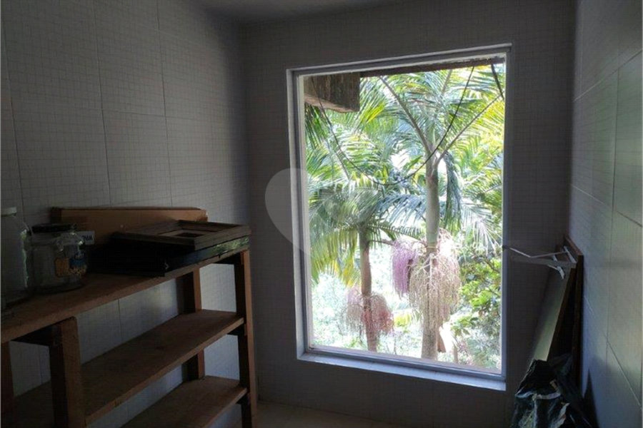Casa à venda com 4 suítes no condomínio Parque Imperial, Mairiporã - SP
