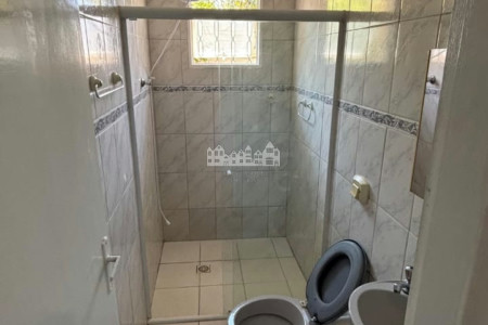 Casa à venda com 3 quartos, sendo 1 suíte, em Ribeirão dos Porcos, Atibaia - SP