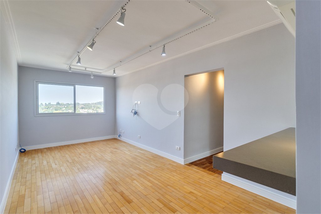 Apartamento à venda com 2 quartos, sendo 1 suíte,  em Santo Amaro, São Paulo, SP