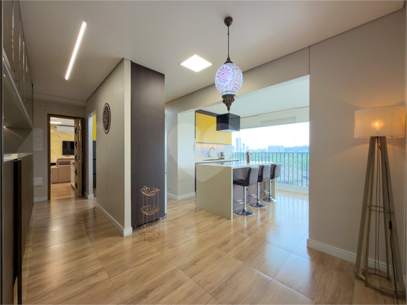 Apartamento à venda com 4 quartos, sendo 2 suítes, em Pinheiros, São Paulo, SP
