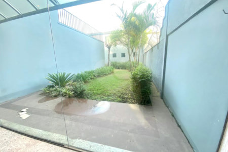 Casa à venda com 5 quartos, sendo 2 suítes, em Indianópolis, São Paulo, SP