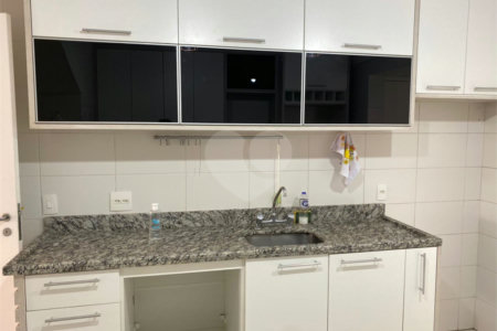 Apartamento à venda com 4 quartos, sendo 2 suítes, em Paraíso do Morumbi, São Paulo, SP