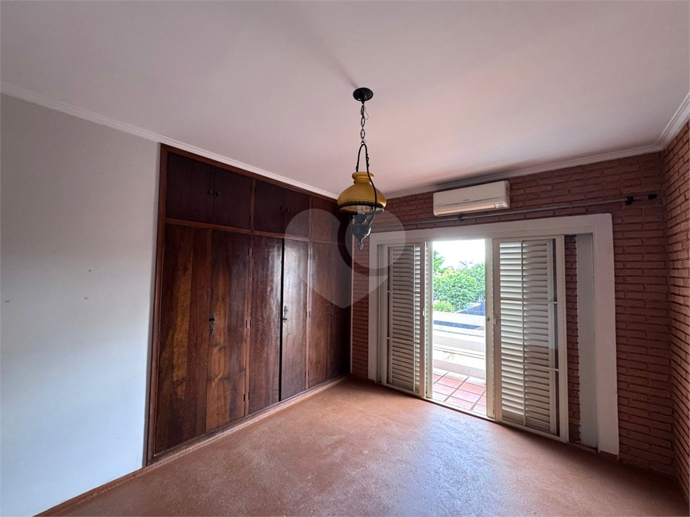 Sobrado à venda com 4 quartos, sendo 3 suítes, em Jardim América, Ribeirão Preto, SP