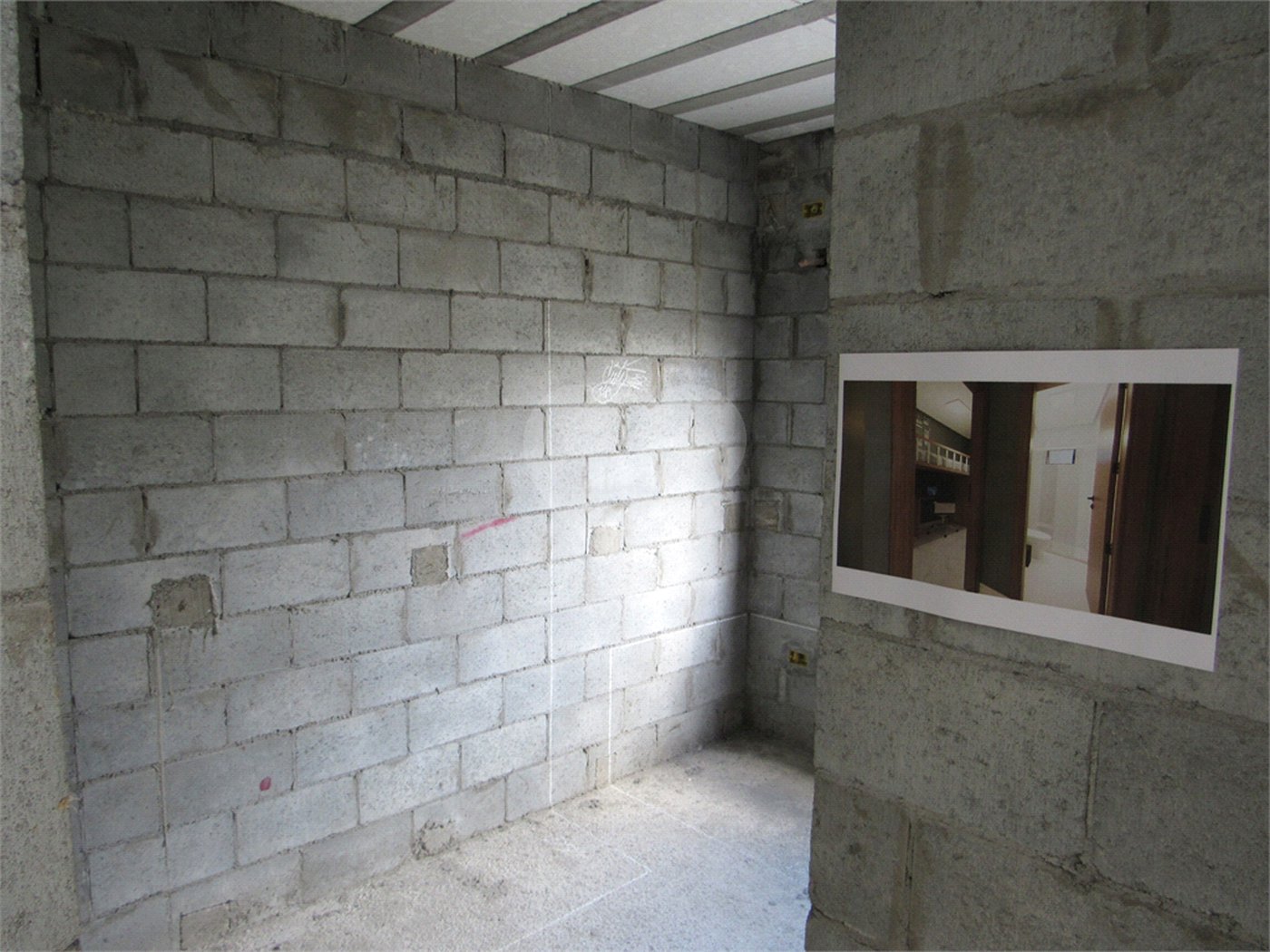 Casa à venda com 2 quartos no condomínio Edifício Cristo Rei, Arujá - SP