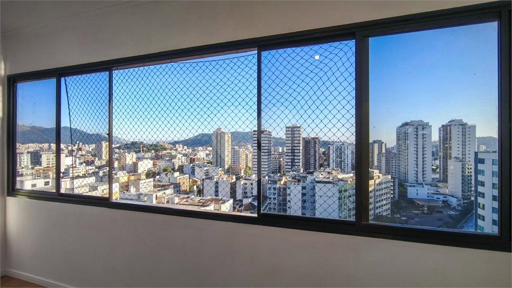 Apartamento à venda com 3 quartos, sendo 1 suíte, em Tijuca, Rio de Janeiro, RJ