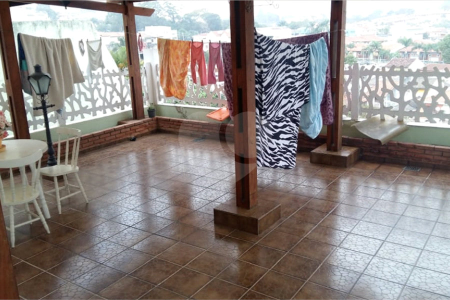 Sobrado à venda com 4 suítes em Tremembé, São Paulo, SP