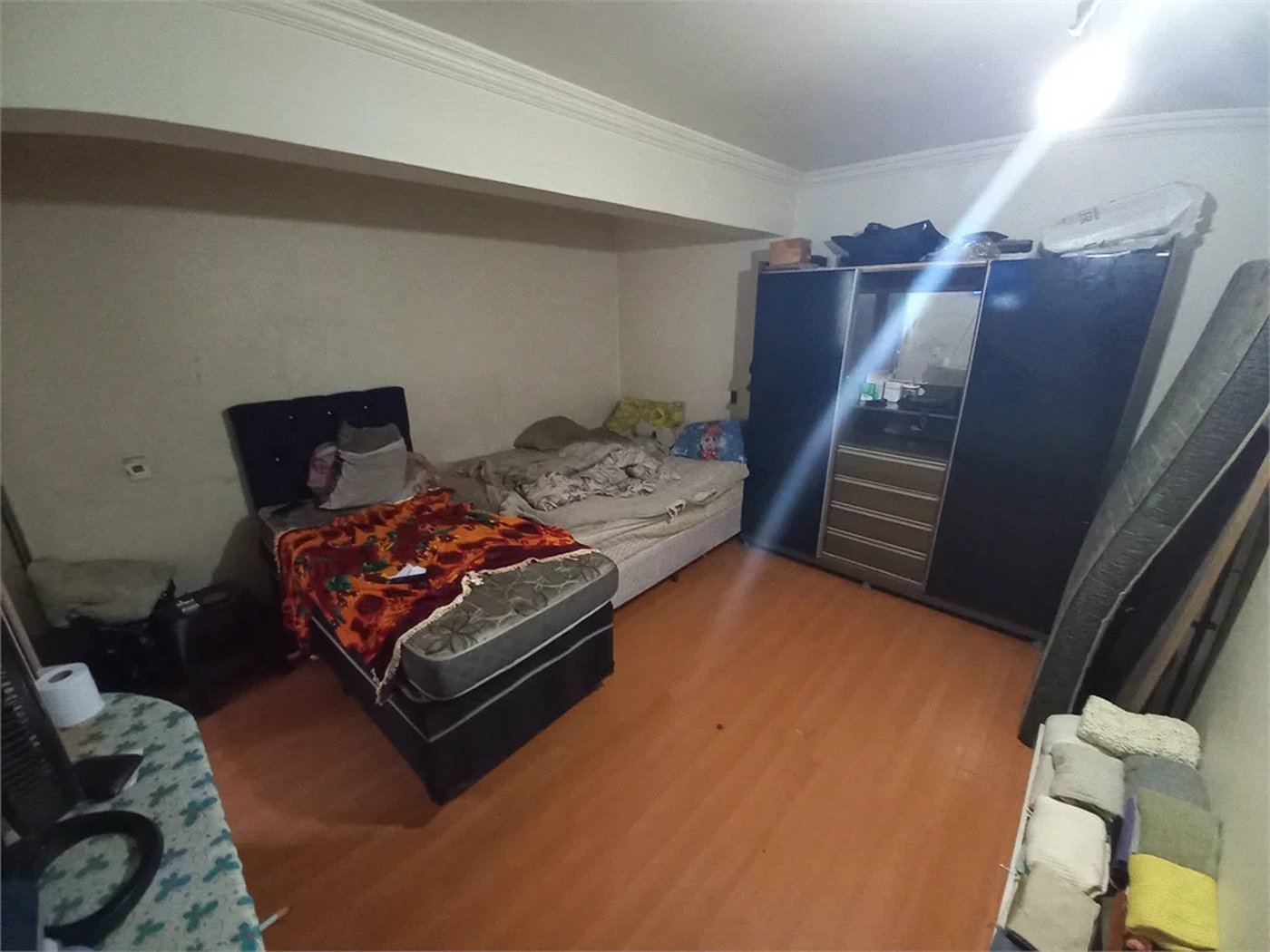 Sobrado à venda com 3 quartos, sendo 1 suíte,  em Jardim Helga, São Paulo, SP