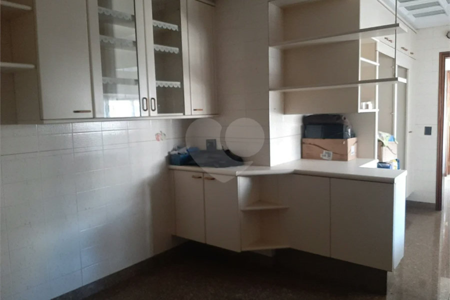 Apartamento à venda com 3 suítes em Tatuapé, São Paulo, SP