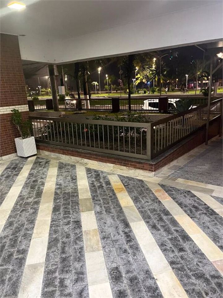 Apartamento Residencial à venda, Itararé, São Vicente - AP1812.