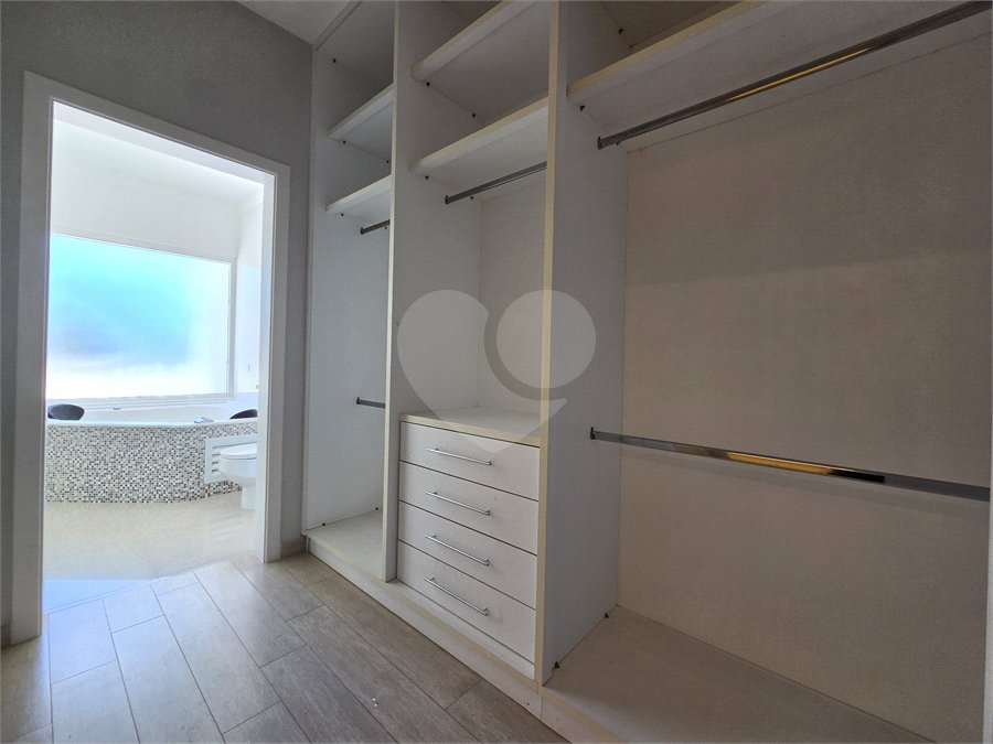 Casa para alugar com 3 suítes no condomínio Alphaville Nova Esplanada 1, Votorantim - SP