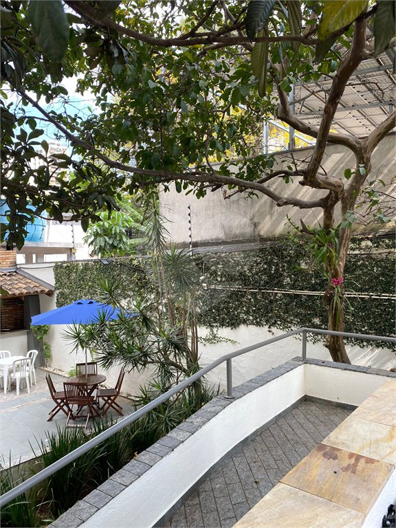 Apartamento à venda com 2 quartos em Moema, São Paulo, SP