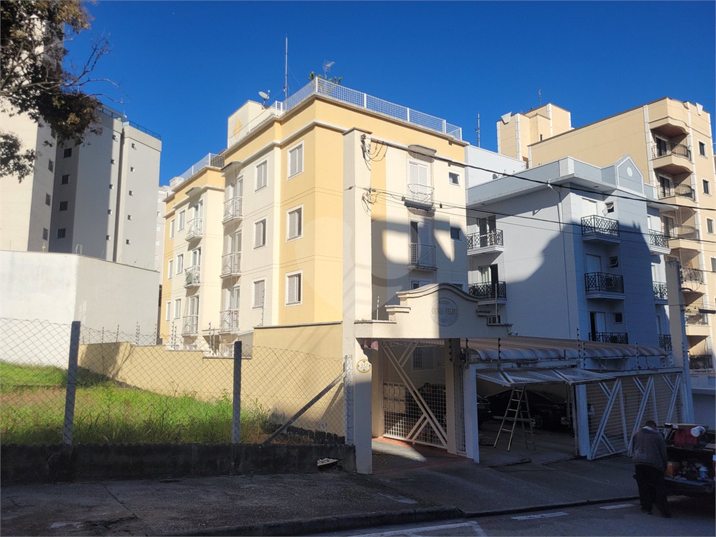 Apartamento à venda com 3 quartos, sendo 1 suíte, em Parque Campolim, Sorocaba, SP