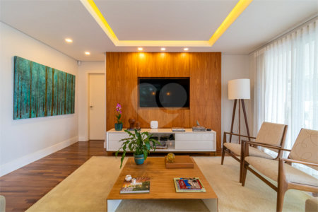 Apartamento à venda com 4 suítes em Alto da Boa Vista, São Paulo, SP