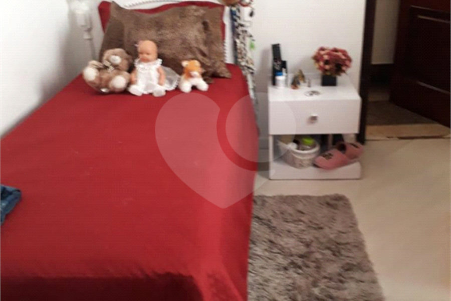 Casa à venda com 3 quartos, sendo 2 suítes, em Parada Inglesa, São Paulo, SP