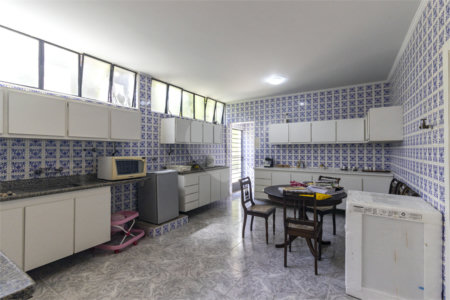 Sobrado à venda com 4 quartos, sendo 2 suítes,  em Vila Morumbi, São Paulo, SP